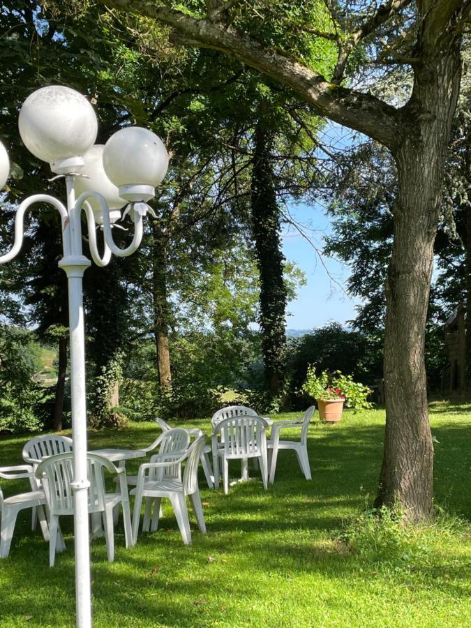 Logis Deshors-Foujanet Hotel Chamboulive Kültér fotó